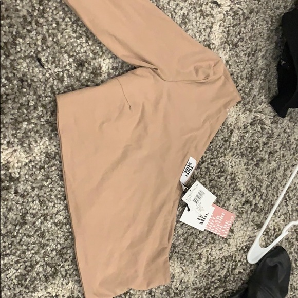 Tiger Mist Tops - Hatty top